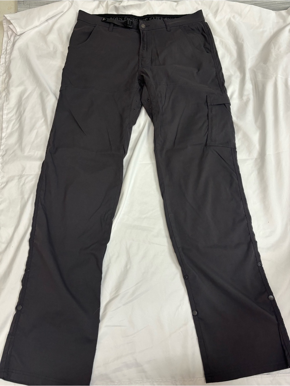 Men's dark grey Prana Cargo Pants - Versatile Everyday Wear 34W X 36L